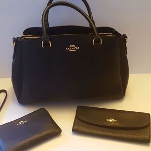 Coach 3 piece purse set